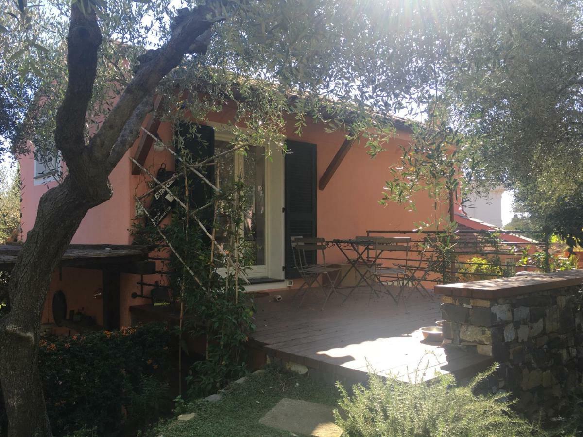 Willa La Casa Di Fedra Imperia Zewnętrze zdjęcie